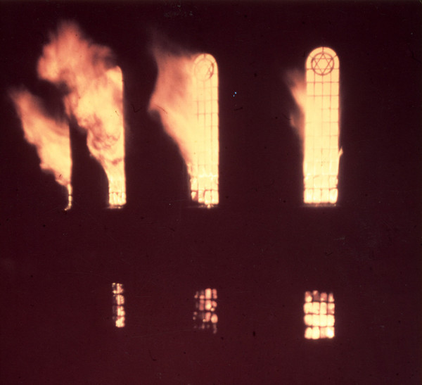 Brennende orthodoxe Synagoge © Stadtarchiv Mainz