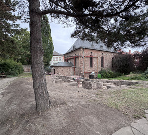 Ausgrabungen hinter der Synagoge in Worms