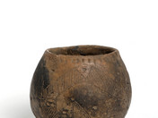 Spätneolithische Kumme, 6. Jahrtausend v. Chr., Rückseite © GDKE RLP, Landesmuseum Mainz, Foto: ursula Rudischer